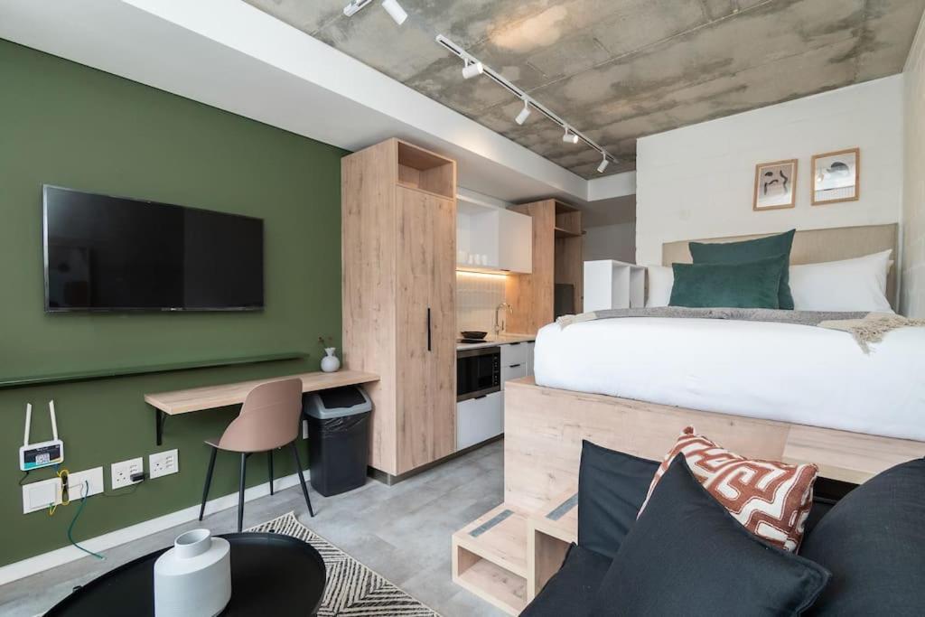 Lovely Seapoint Studio Le Cap